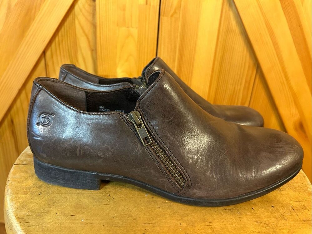 Born Women's Brown Leather Bootie Shoes D74023  Size 9M